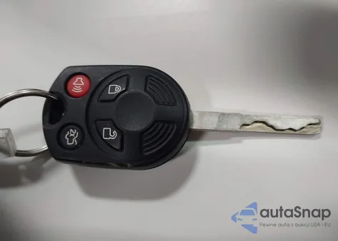 2016 Ford Focus S from USA, damaged, VIN 1FADP3E2XGL202559